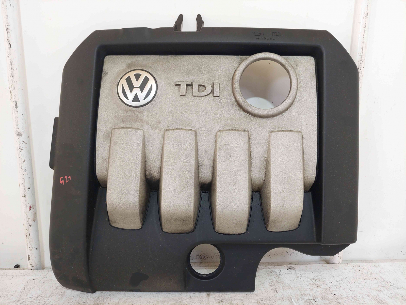 capac-antifonare-motor-volkswagen-golf-5-1-9-tdi-03g103925an-03g103925aj-358813.jpg