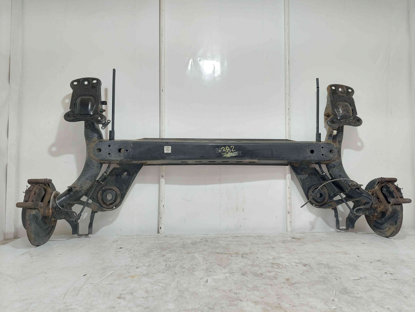 punte-spate-cu-fuzeta-fuzete-rulmenti-butuci-stanga-dreapta-5q0501049ad-audi-a3-8v1-1-6-tdi-clh-687344.jpg