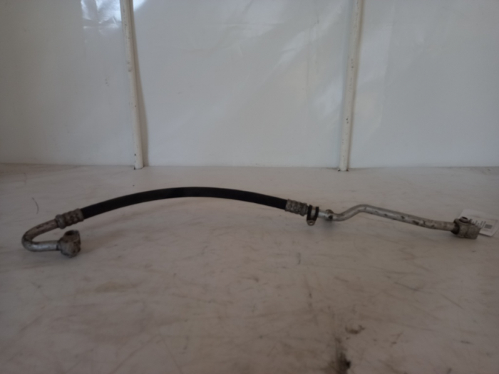 conducta-furtun-compresor-radiator-ac-aer-conditionat-clima-6q0820721an-skoda-fabia-2-2006-2013-1-4tdi-bnm-371964.jpg