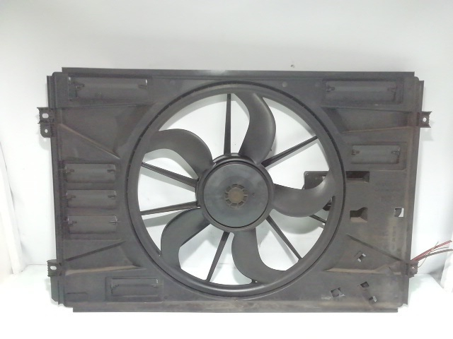 electroventilator-ventilator-clima-ac-aer-conditionat-cu-releu-1k0121205af-audi-a1-1-6tdi-cayc-496865.jpg
